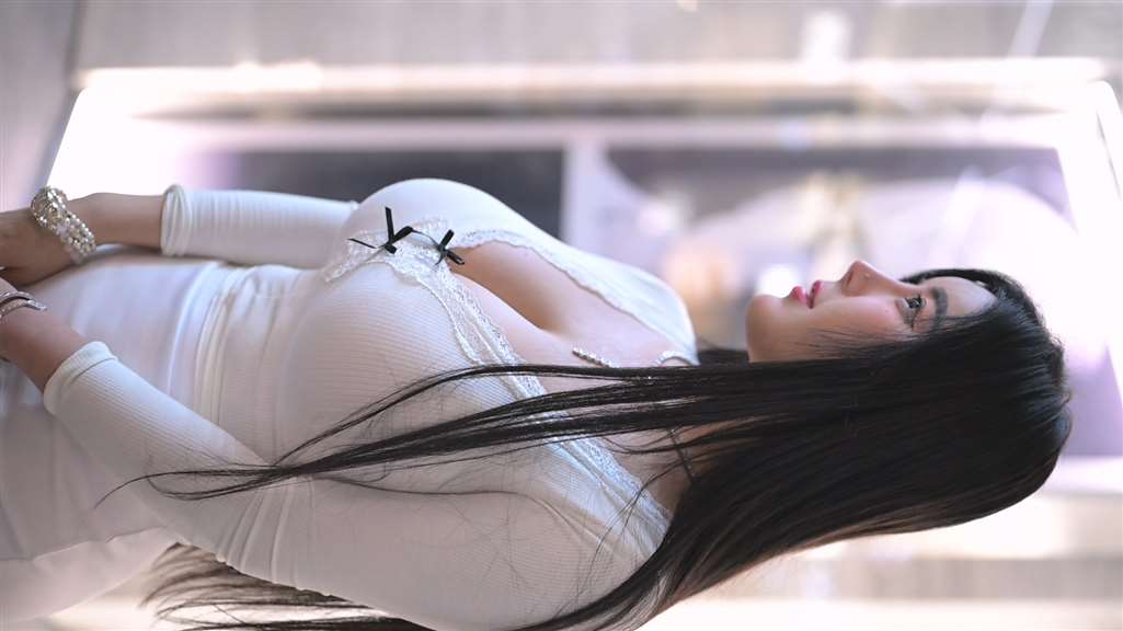 图片[5]-低胸美女高清视频纯享版-街拍流行馆