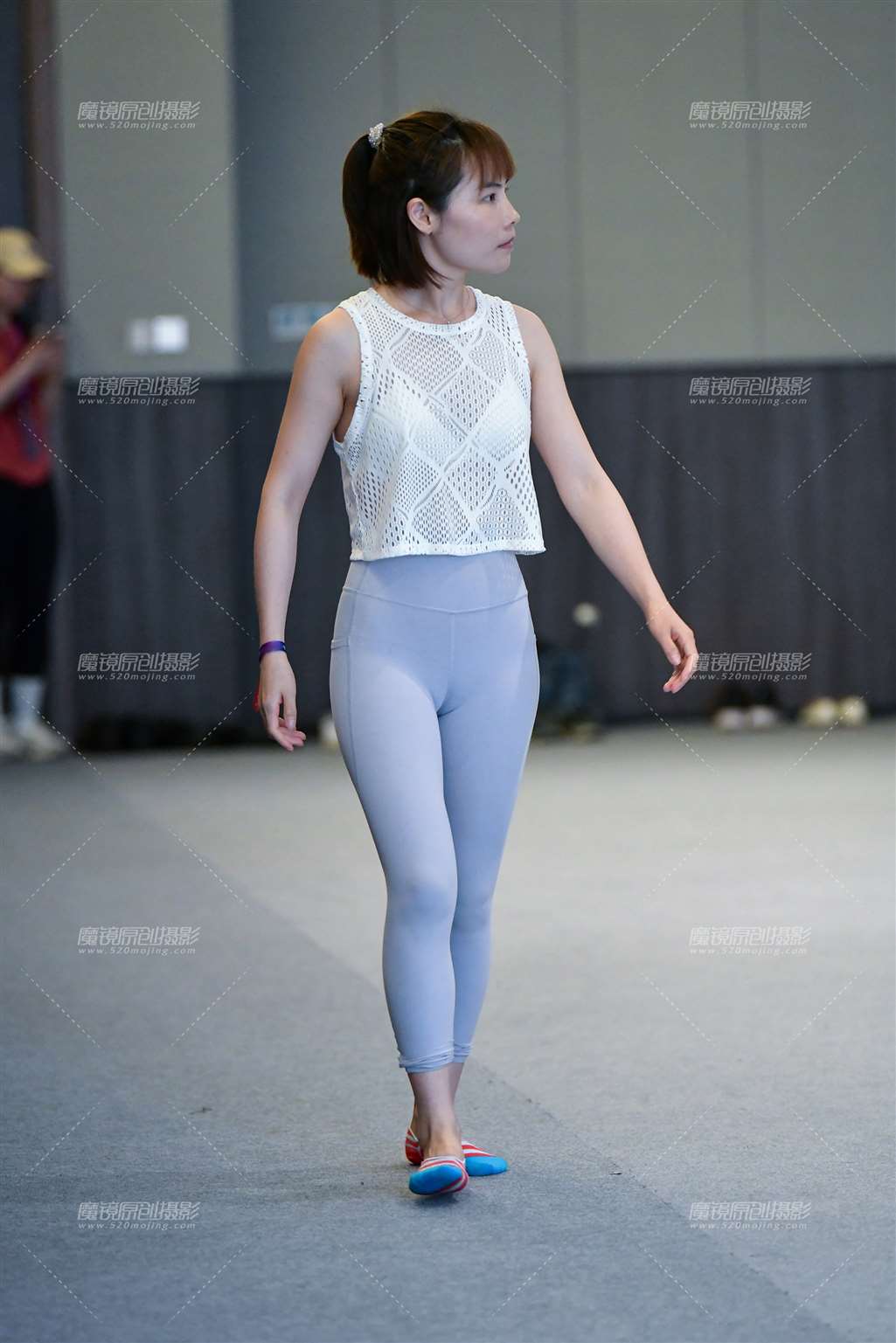 图片[3]-舞动舒展瑜伽美女-街拍流行馆