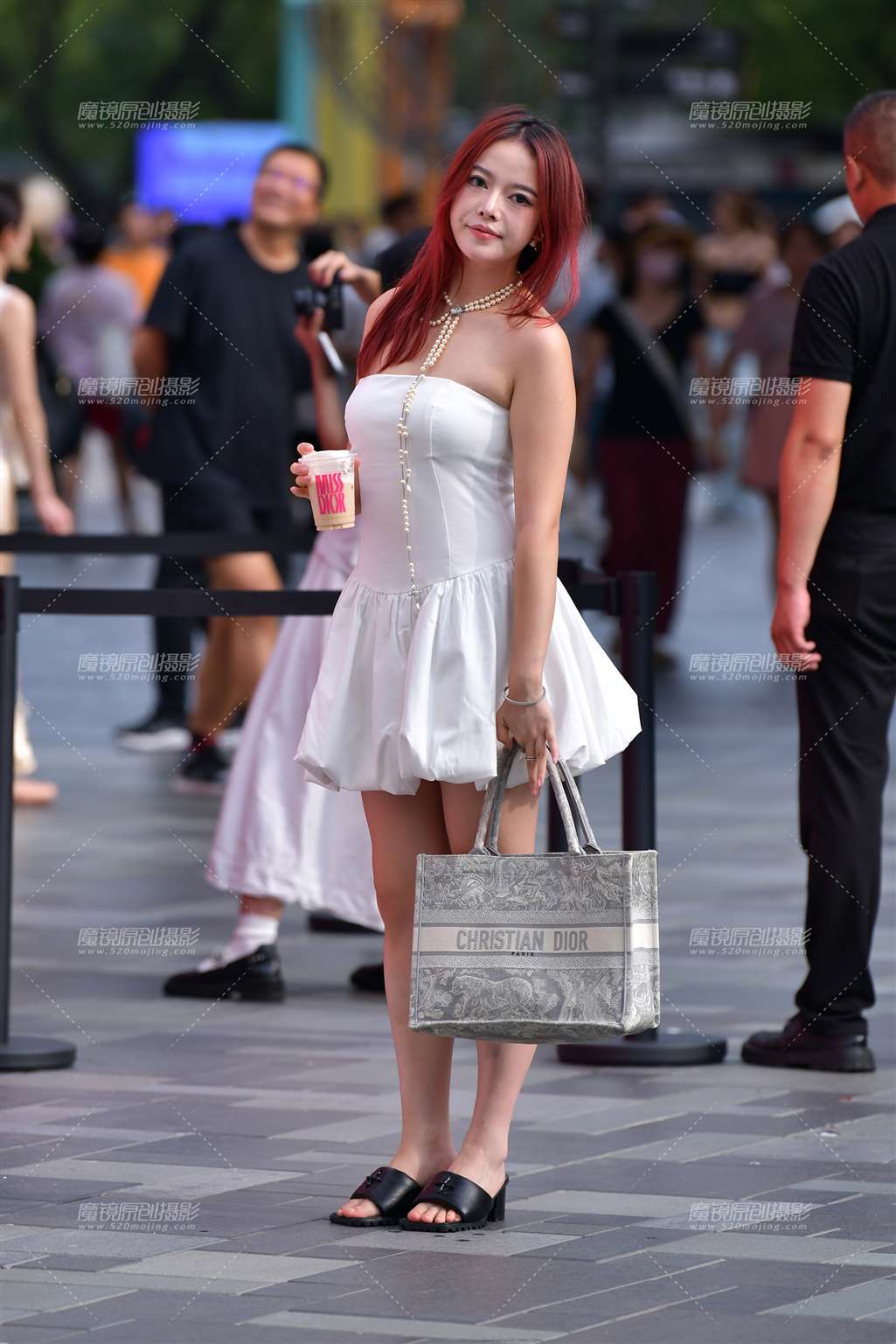 图片[4]-珍珠项链白裙美女-街拍流行馆