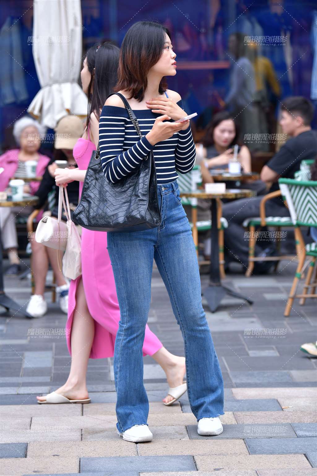 图片[1]-迷路闺蜜美女-街拍流行馆